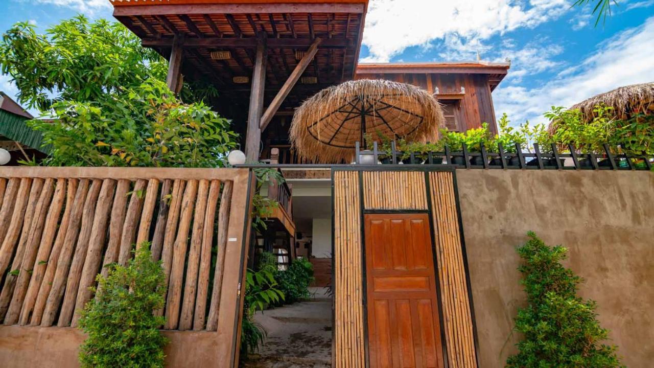 Mango Kesararam Hotel Siem Reap Buitenkant foto